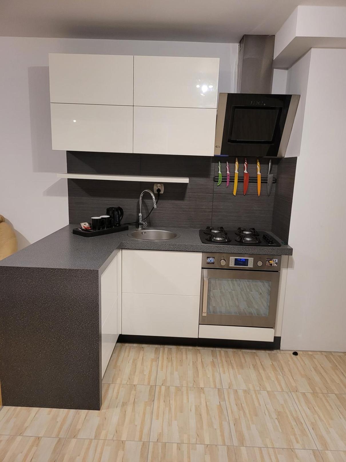 RzepiskaApartament Domek Grill Bukowina Bialka Jaucuzzi W Pokoju Na Wylacznoscアパートメント 部屋 写真